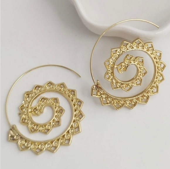 NEW ORNATE SWIRLING HEART HOOP EARRINGS  Boho Tribal Natural Indian Gypsy Swirl - Picture 6 of 8